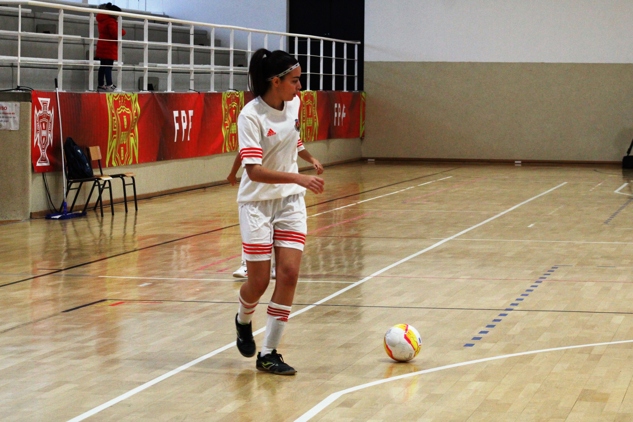 Selecção Distrital Feminina Sub-17 de Futsal da AF Bragança perdeu com a AF Viana do Castelo