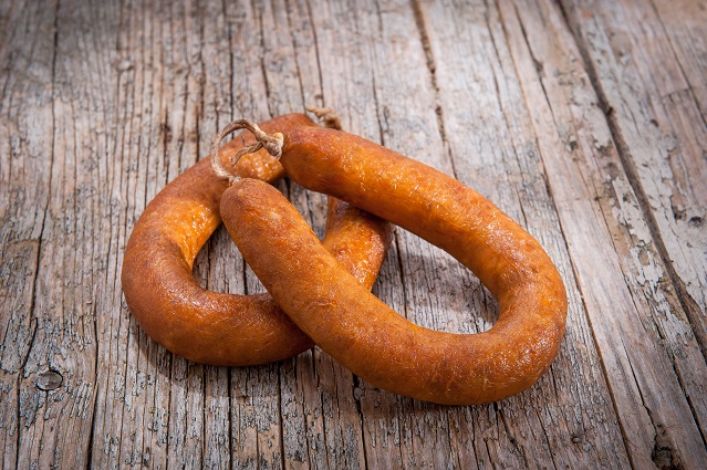 Alheira de Vinhais considera a “melhor salsicha do mundo” pela TasteAtlas