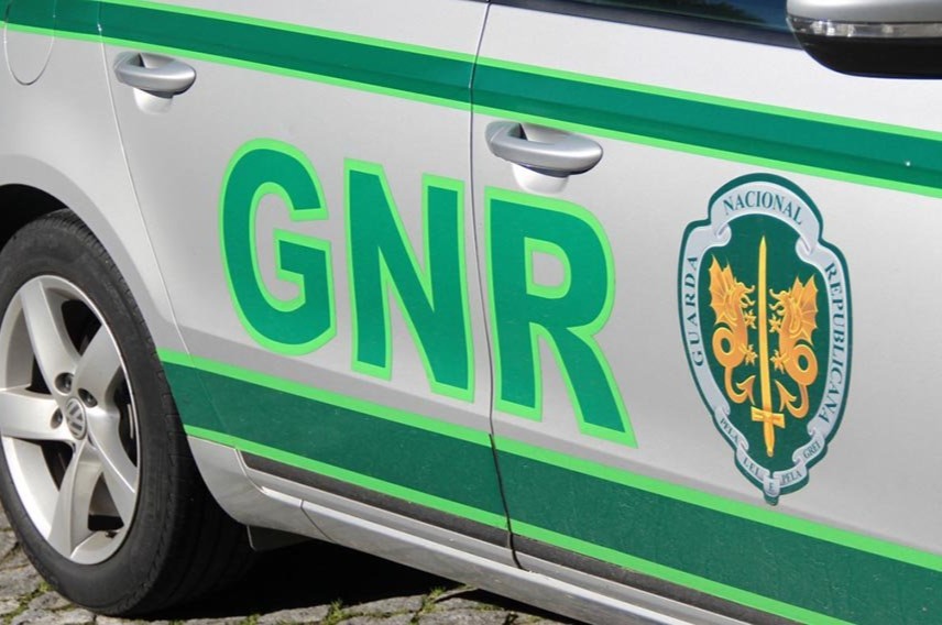 Dois homens búlgaros agredidos com arma de fogo em Parada