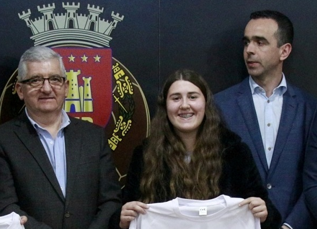 Arbitragem: Árbitra da AF Bragança vai integrar a equipa de arbitragem do Benfica x Estoril