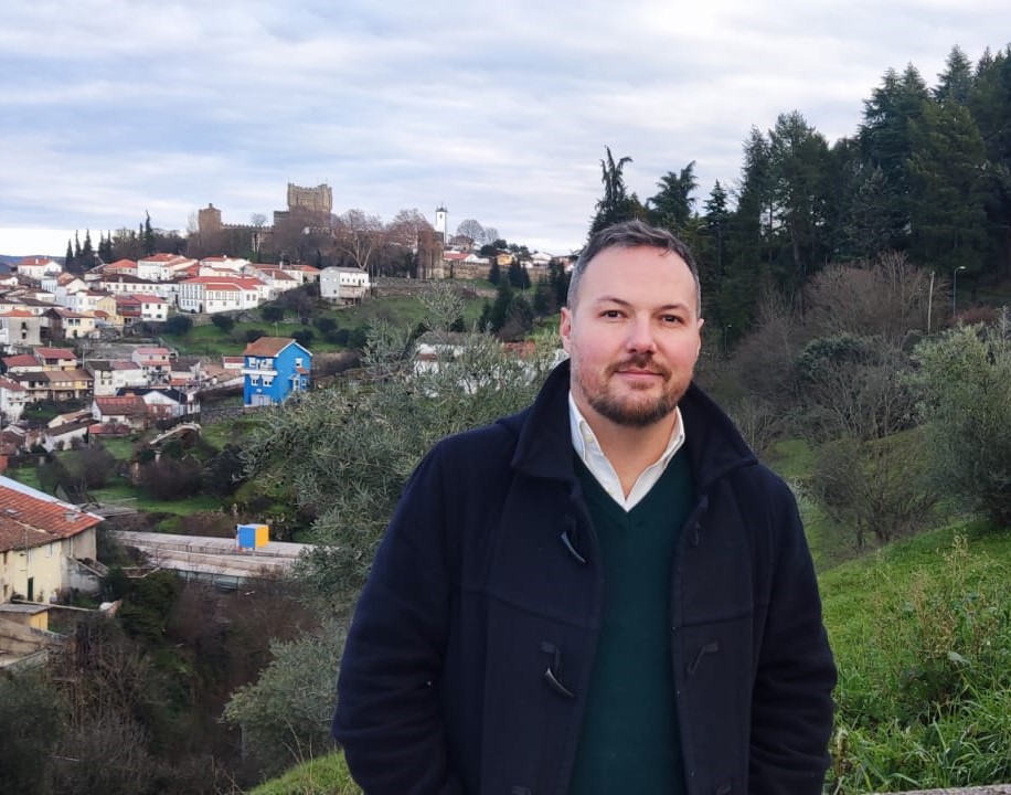 Médico psiquiatra Vítor Pimenta é candidato do BE pelo distrito de Bragança