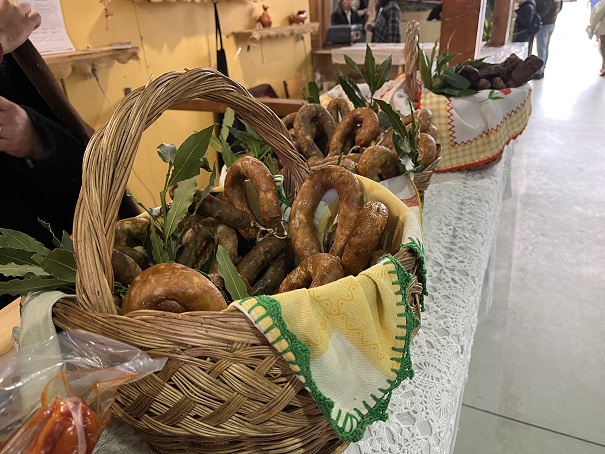 Enchido esgotou na Feira do Fumeiro e a alheira foi a mais procurada