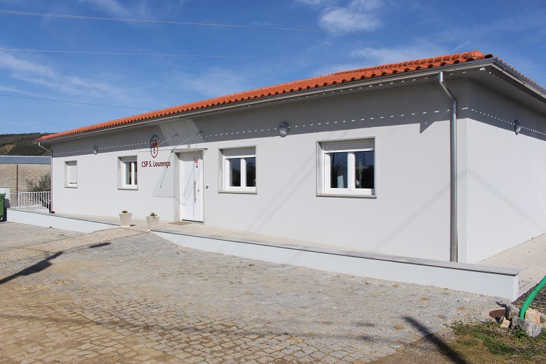 Centro Social e Paroquial de Quintela de Lampaças quer alargar edifício para criar um lar