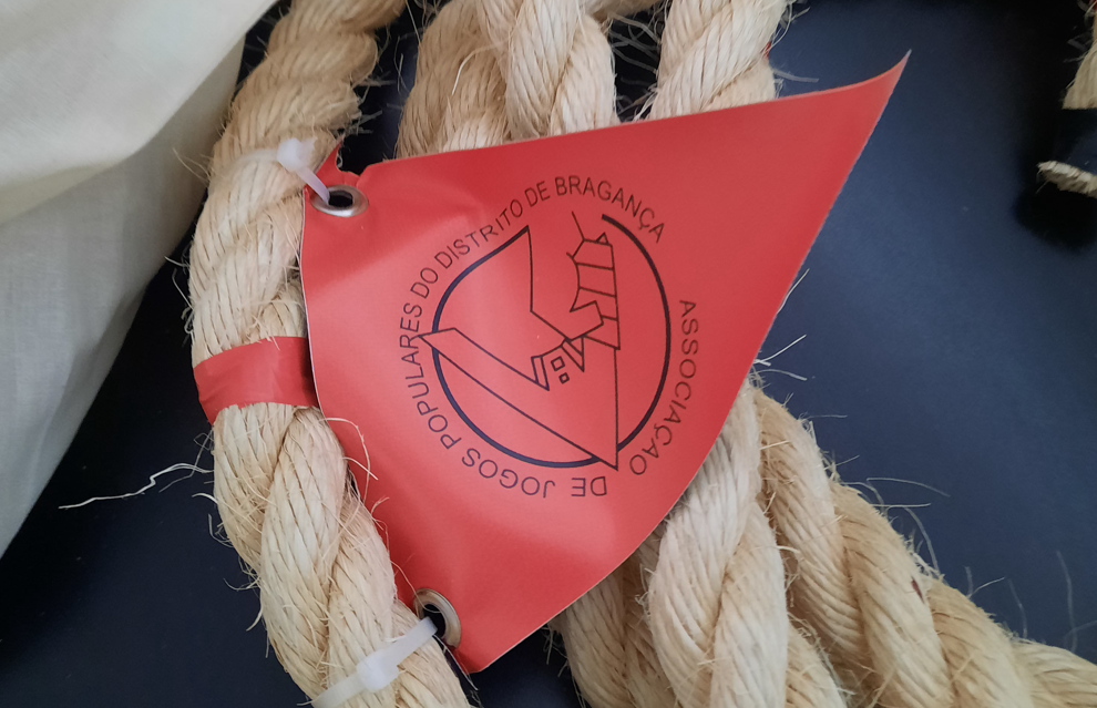 Associação de Jogos Populares de Bragança distribuiu kits de jogos tradicionais pelos 14 agrupamentos de escolas do distrito de Bragança