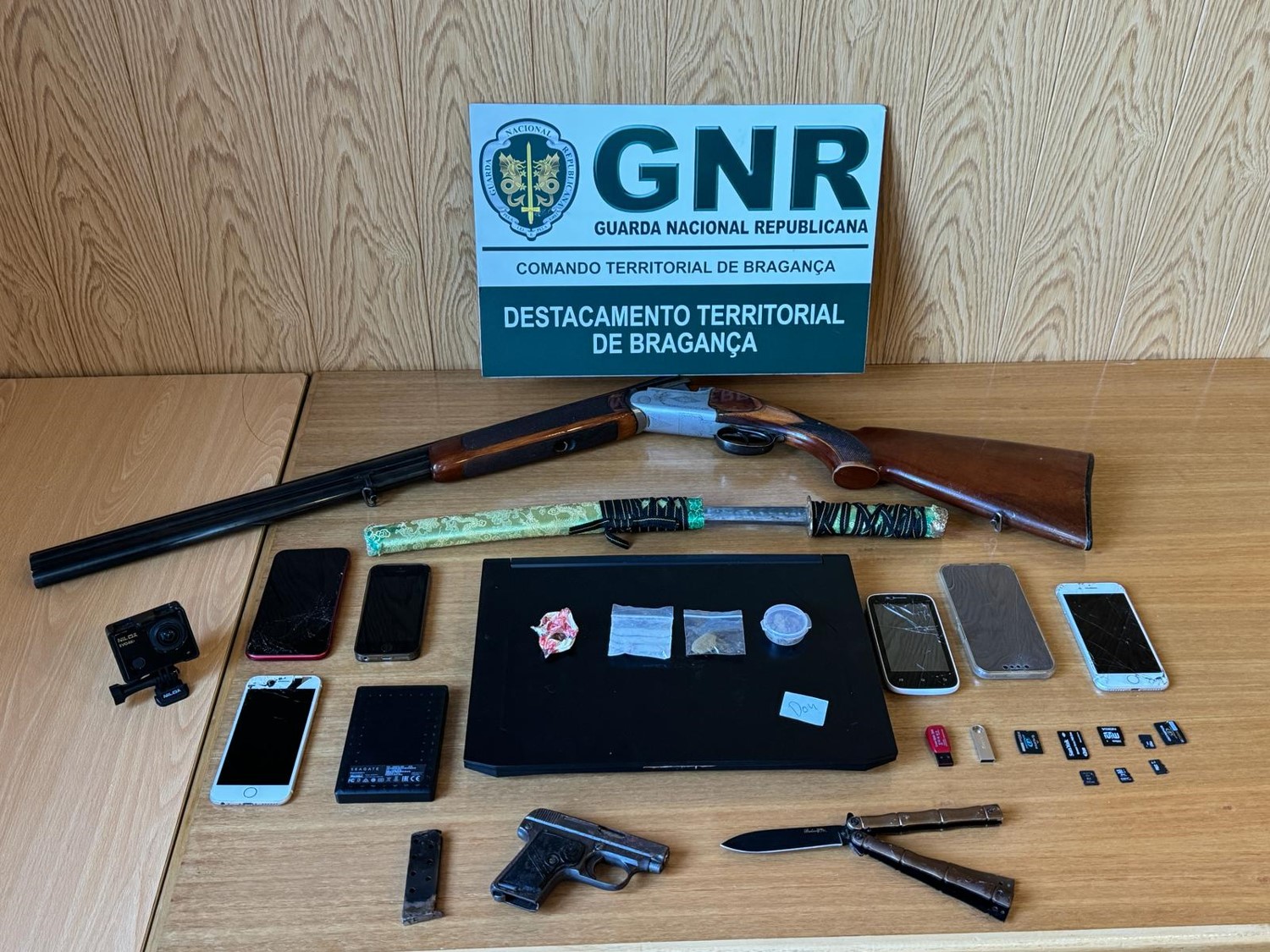 Jovem detido por extorsão no concelho de Bragança