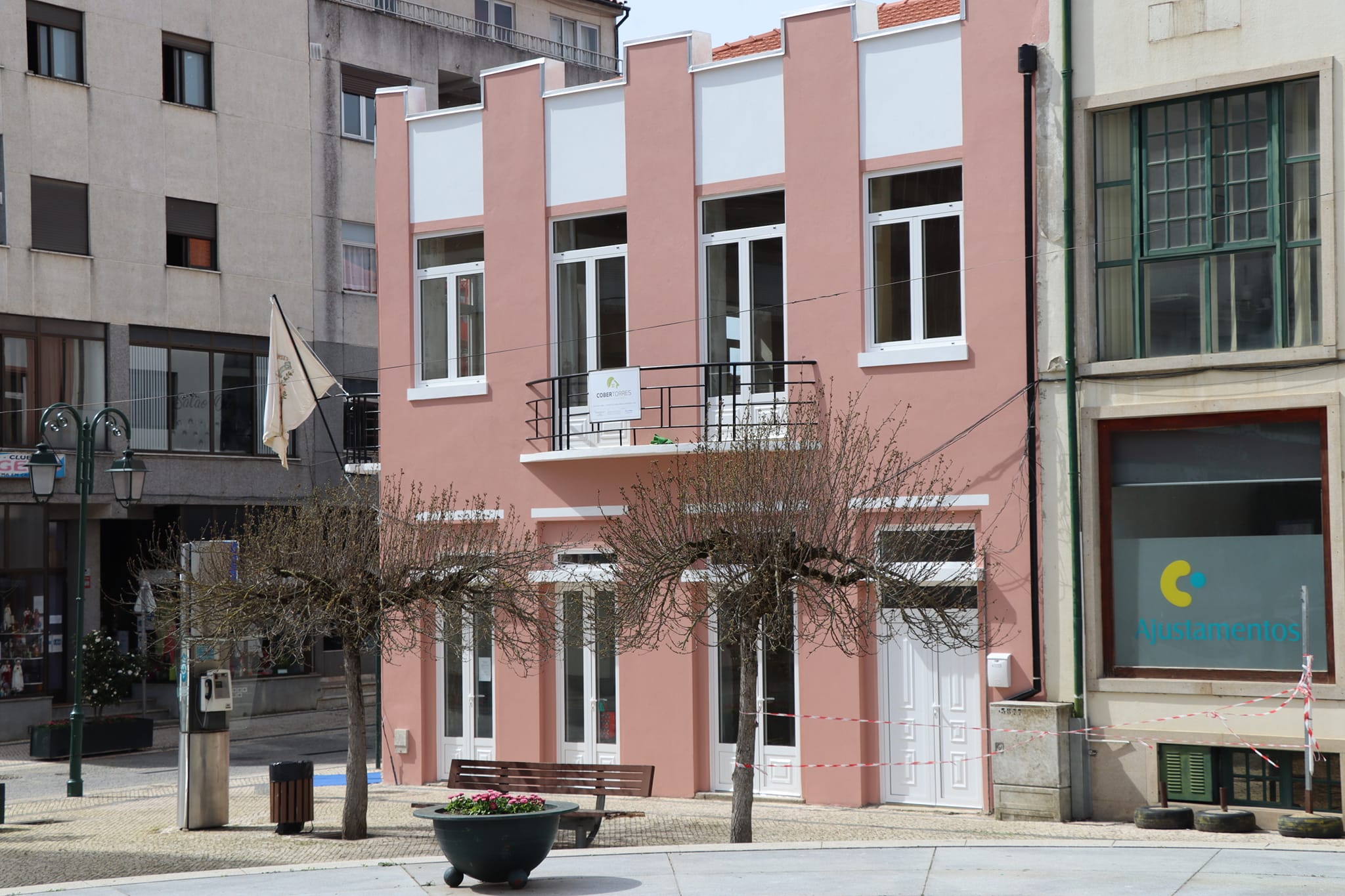 Edifício da Associação dos Socorros Mútuos dos Artistas Macedenses já tem obra concluída