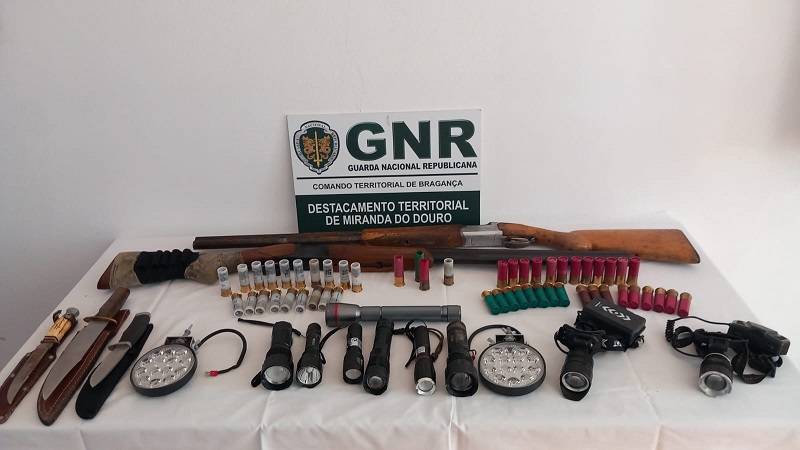 Quatro detidos por posse de armas proibidas em Miranda do Douro