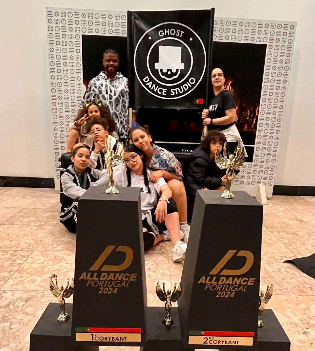 Estúdio Ghost Dance de Bragança ganhou seis troféus no campeonato nacional All Dance Portugal