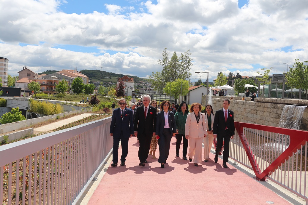 Passeio da Liberdade e Centro de Convívio de Alimonde inaugurados nas comemorações do 25 de Abril em Bragança