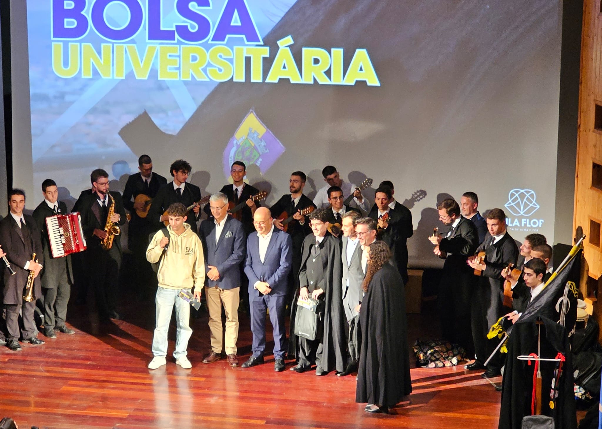 Município de Vila Flor atribuiu bolsas a estudantes universitários em troca de experiência laboral no concelho