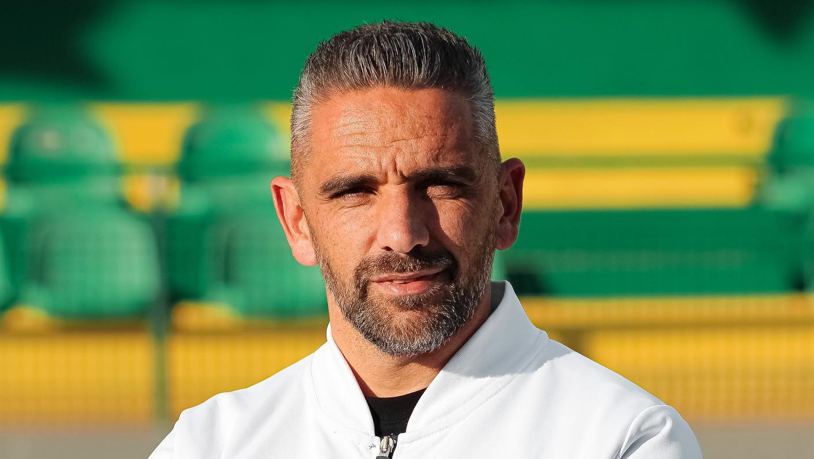 Futebol: É oficial: Rui Borges assina pelo Vitória Sport Clube