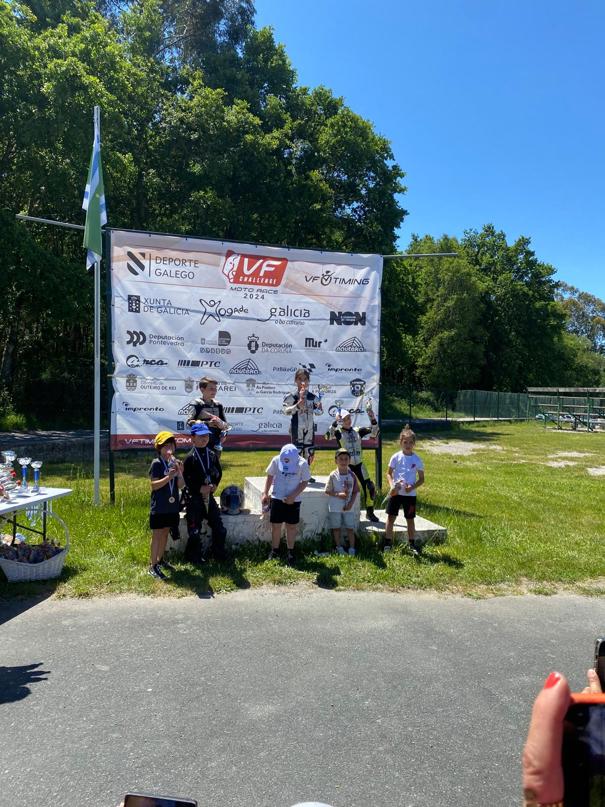 Motociclismo: Jovens pilotos do distrito de Bragança alcançam pódios em Espanha