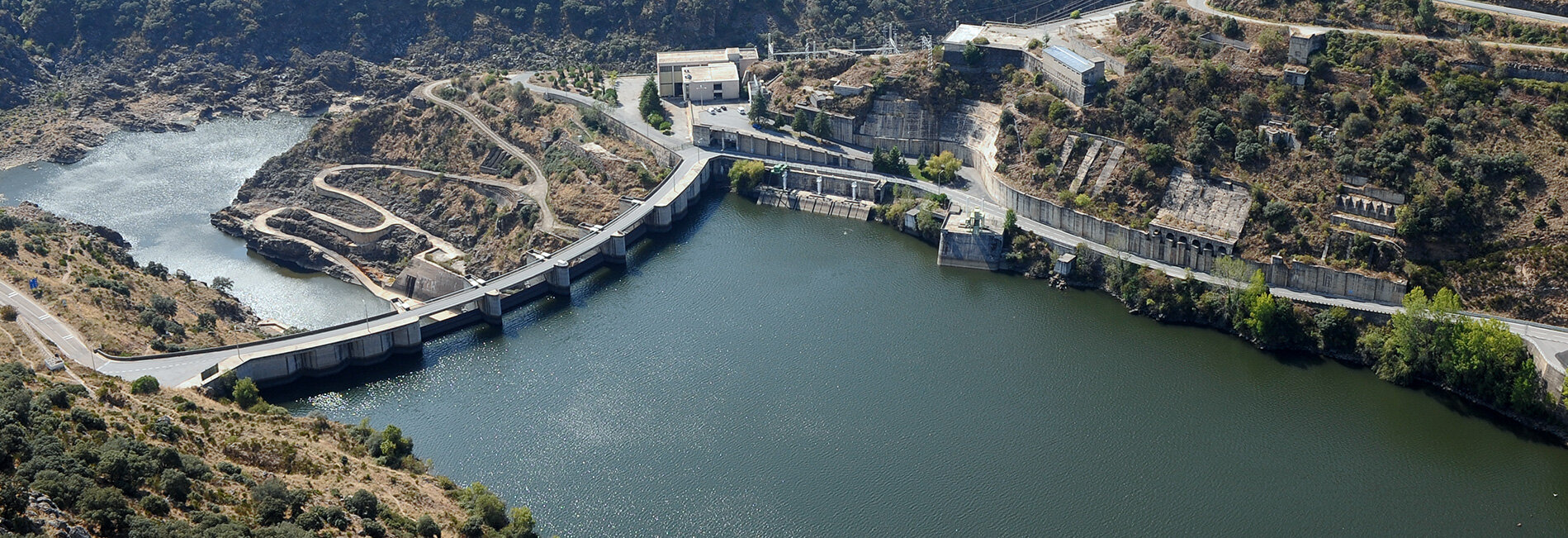 Governo quer alterar código de IMI para cobrar imposto das barragens mas Movimento da Terra de Miranda fala em “apagão fiscal”