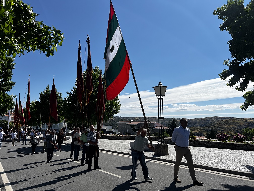 Pendões estiveram perdidos mas foram recuperados e agora saem anualmente à rua em Miranda do Douro