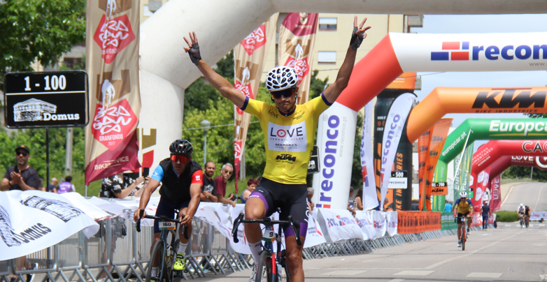 David Mayo Vivas conquista mais um Bragança Granfondo e Flávia Lopes vence pela primeira vez