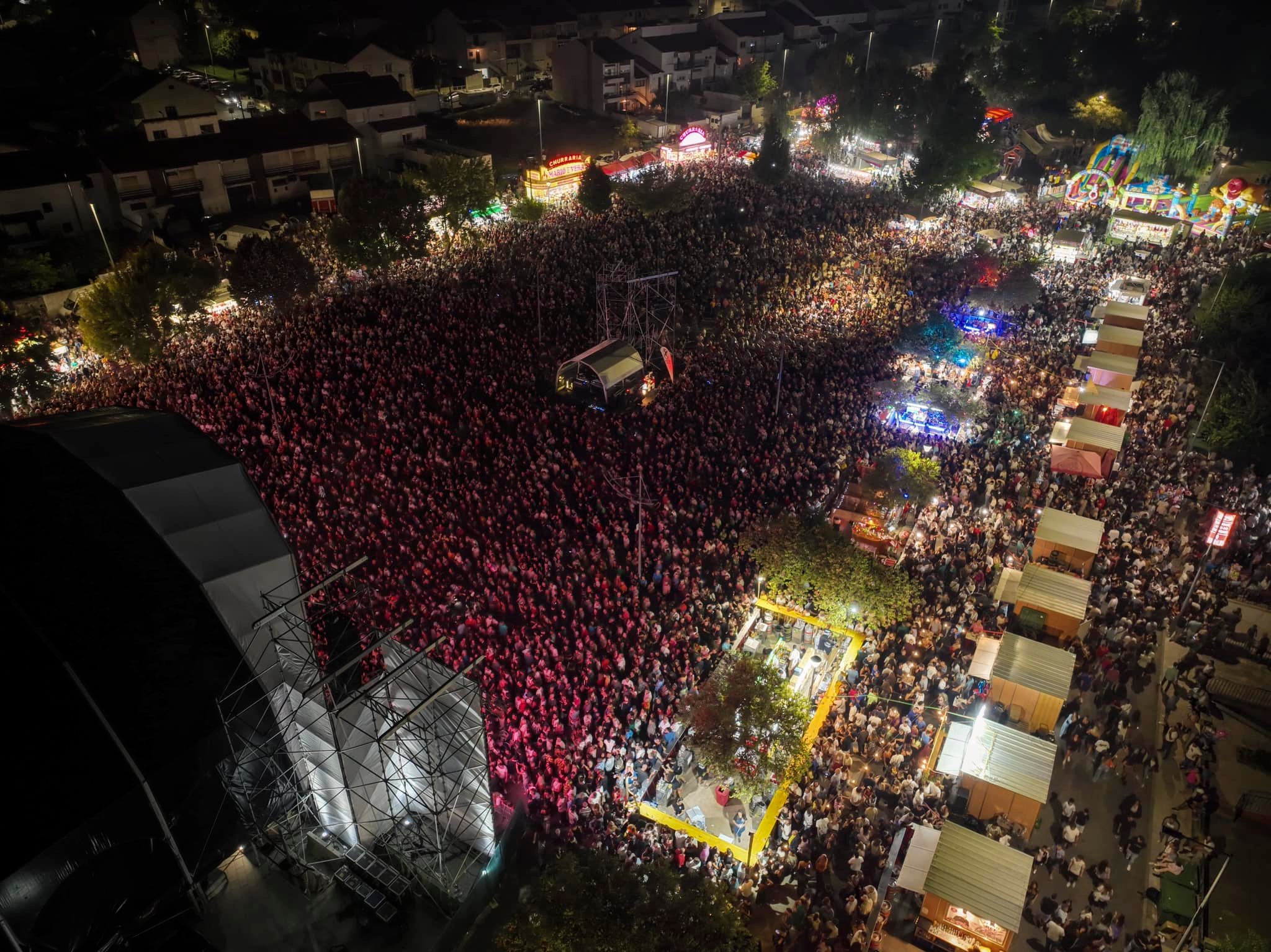 Festas animaram Bragança mas foi noite de arraial que atraiu mais pessoas ao Parque Eixo Atlântico