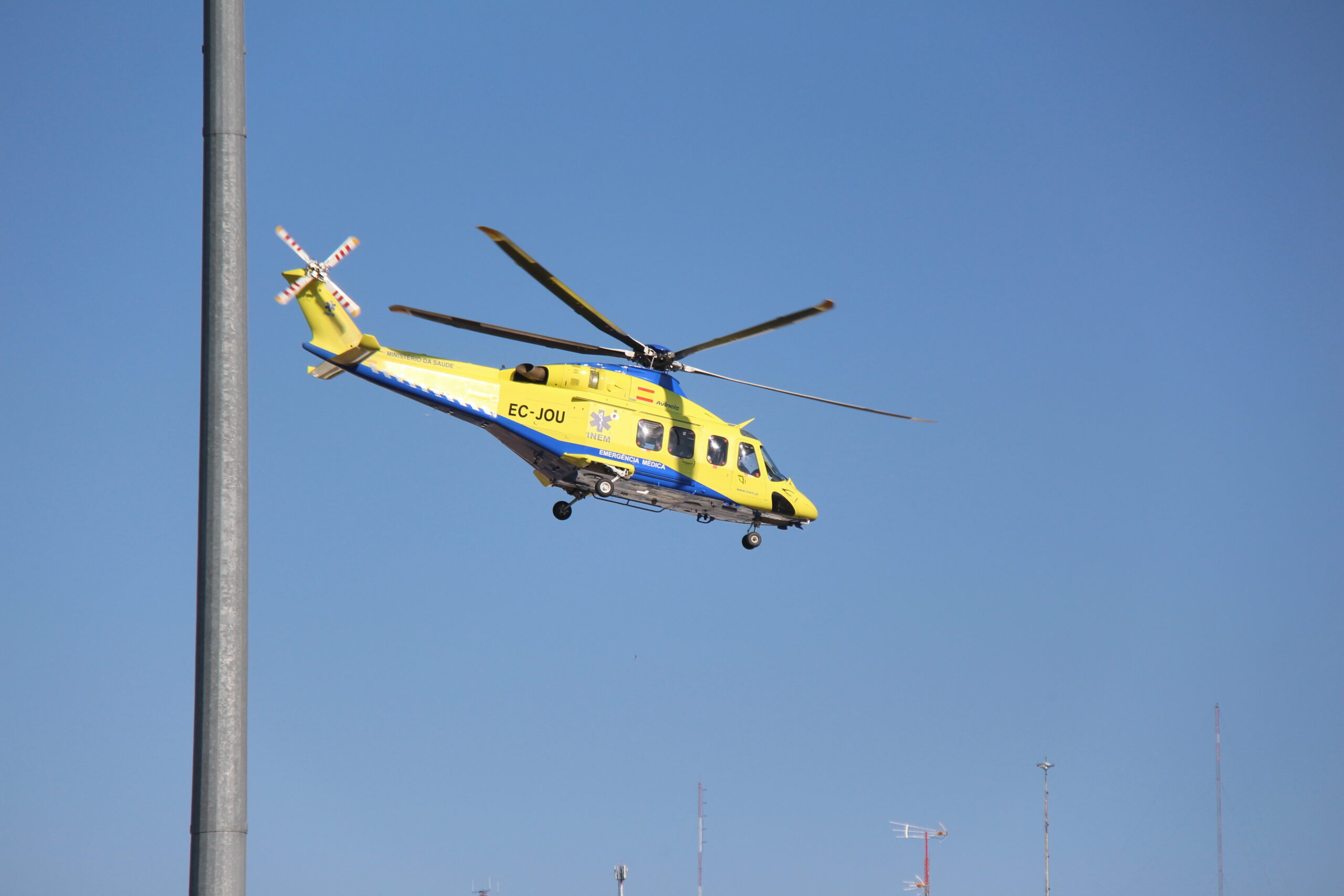 Despiste de veiculo pesado no IC5 fez um ferido ligeiro