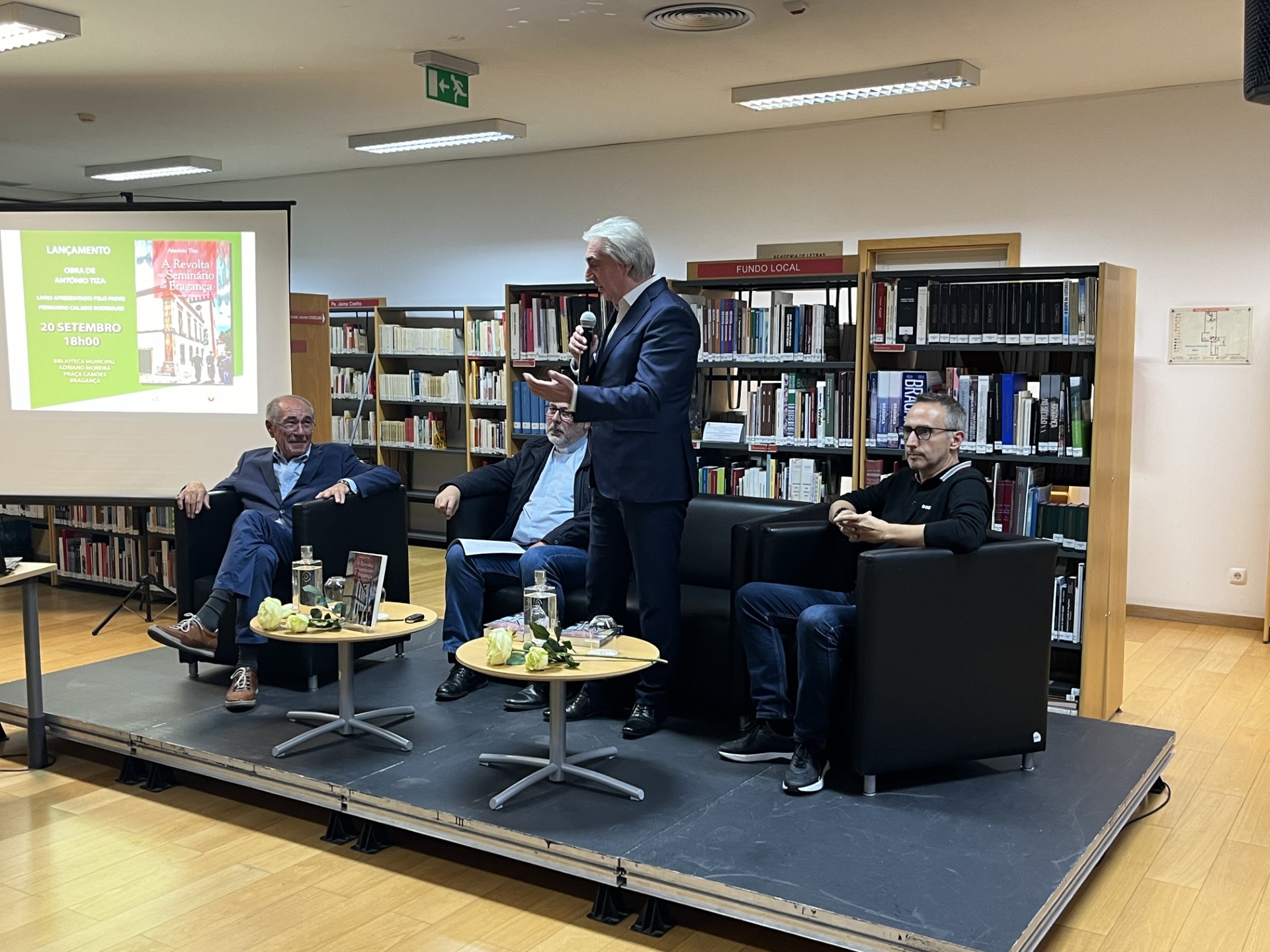 António Tiza, apresentou um novo livro sobre a revolta de 1904 no seminário de São José