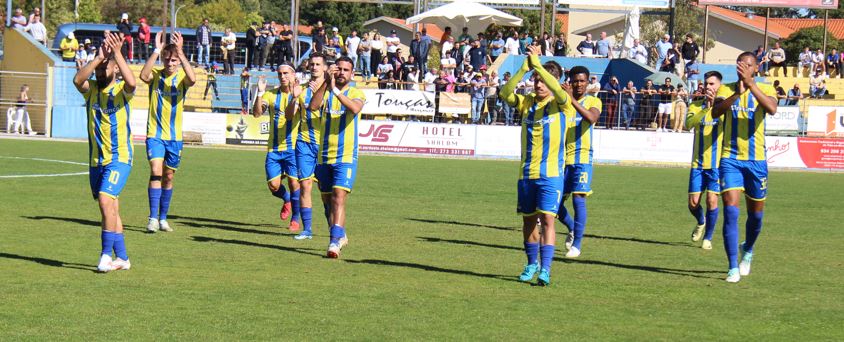 Futebol: Grupo Desportivo de Bragança empata na visita ao Limianos