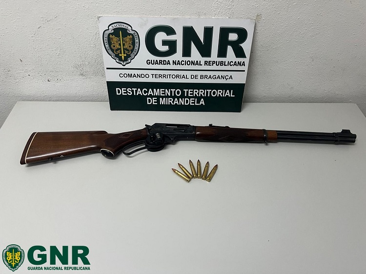 Jovem detido em Vila Flor por caçar sem licença