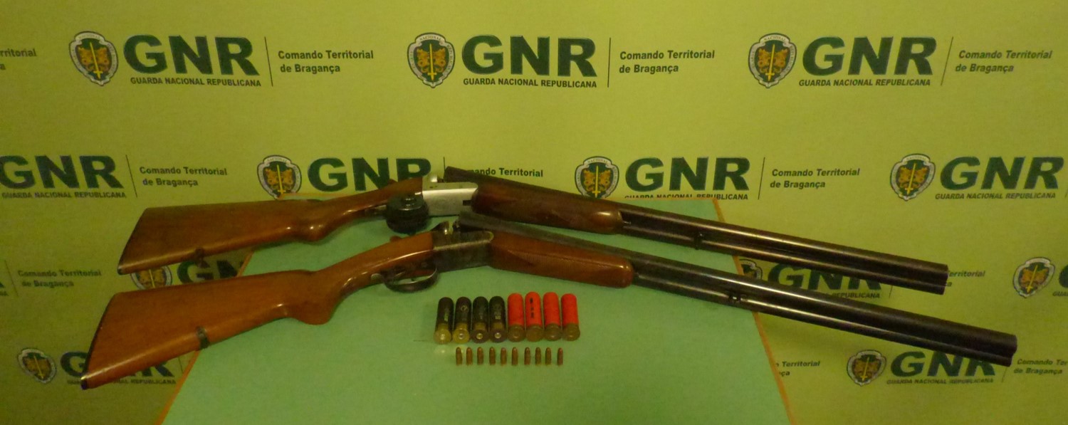 Homem detido por exercer violência doméstica sobre a mãe de 82 anos