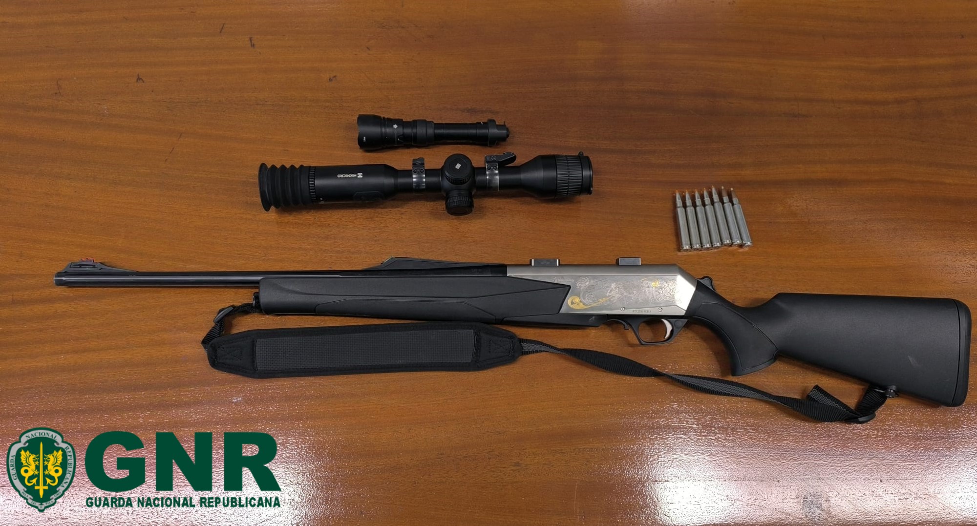 Dois homens foram detidos por caça ilegal no concelho de Bragança