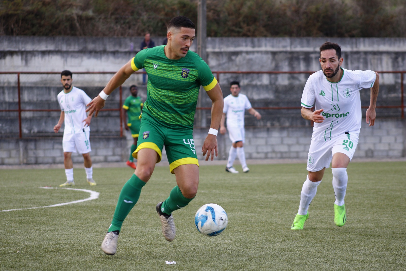 Futebol: Macedo de Cavaleiros e Vinhais confirmam vantagem da primeira mão e avançam para os quartos-de-final da Taça Distrital