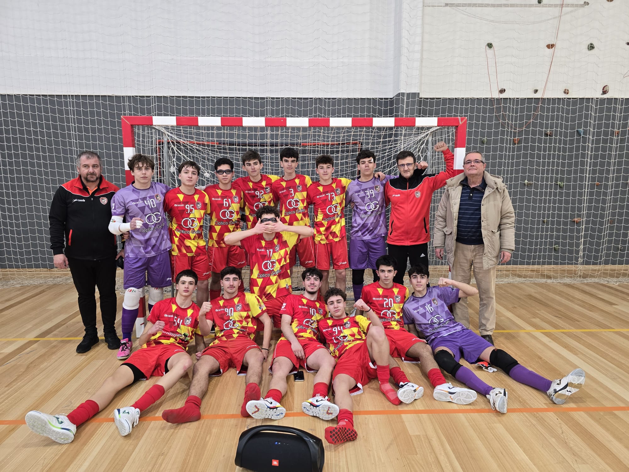 Futsal: Escola Arnaldo Pereira sagra-se campeã distrital de juvenis