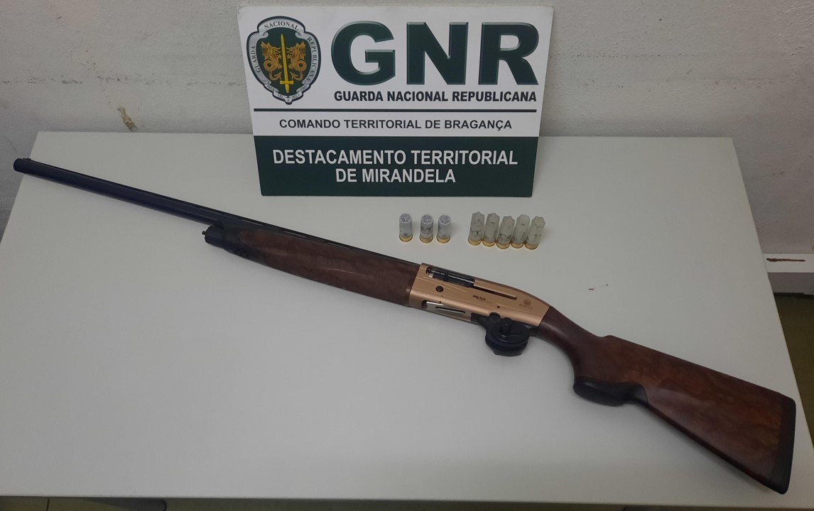 Homem de 56 anos detido por caça ilegal no concelho de Vila Flor