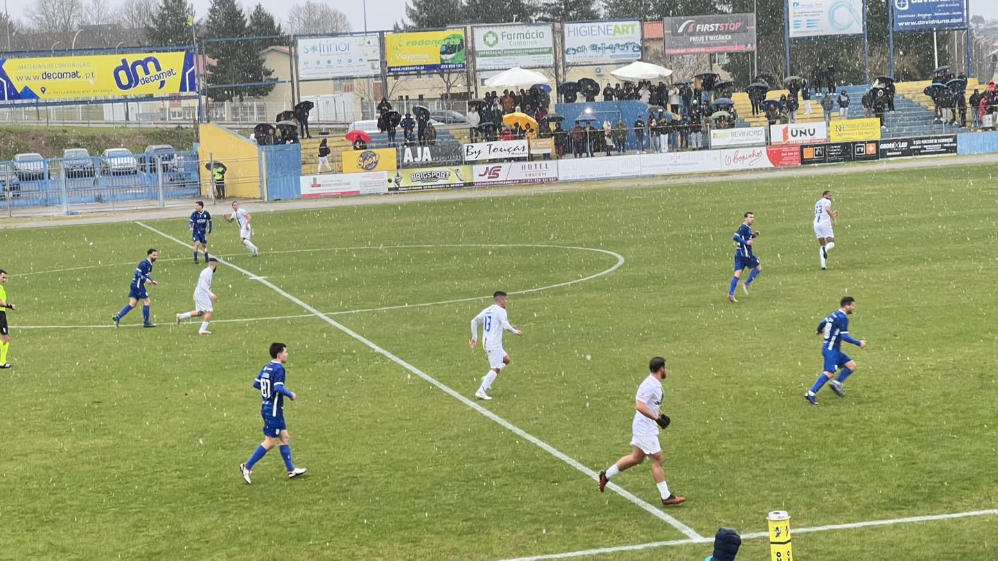 Futebol: GD Bragança desperdiça várias ocasiões de golo e empata com Os Sandinenses