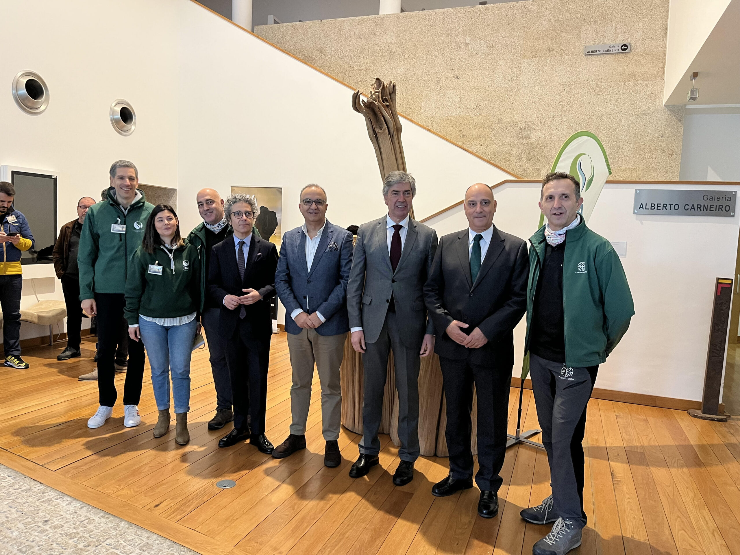 Terceira edição do Tua Walking Festival arrancou em Carrazeda de Ansiães