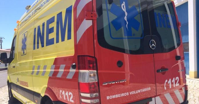 Alegada indisponibilidade de ambulâncias do INEM prejudica socorro a mulher que sofreu AVC em Alfandega da Fé e morreu