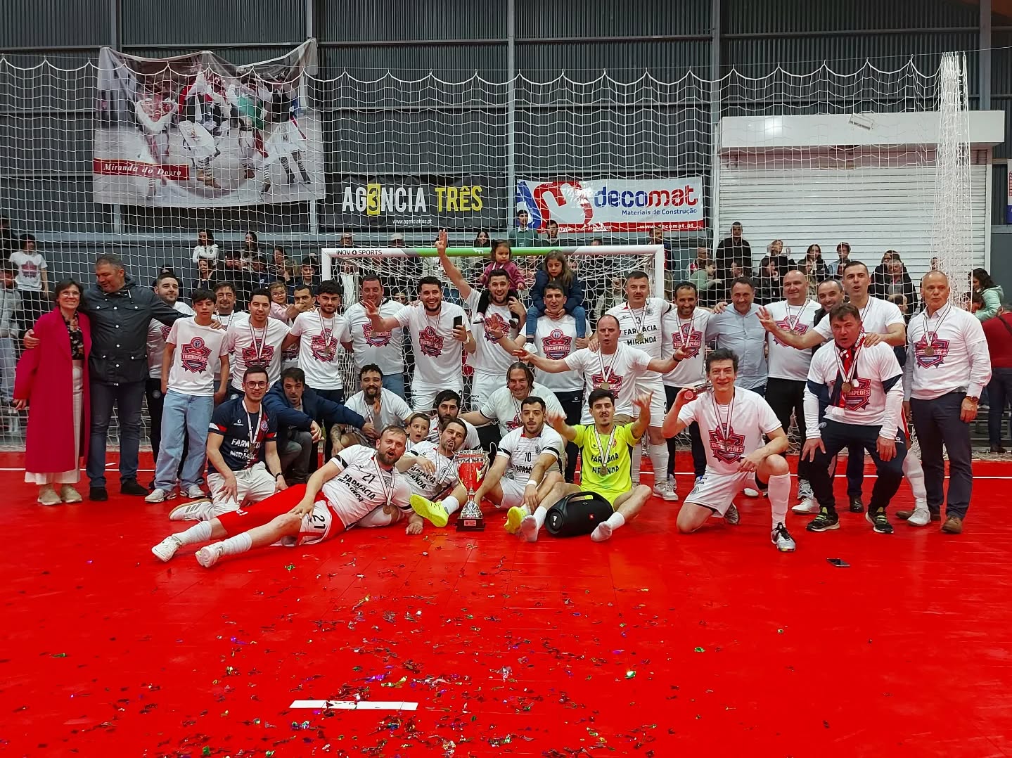 Futsal: Clube Desportivo de Miranda do Douro sagra-se tricampeão distrital