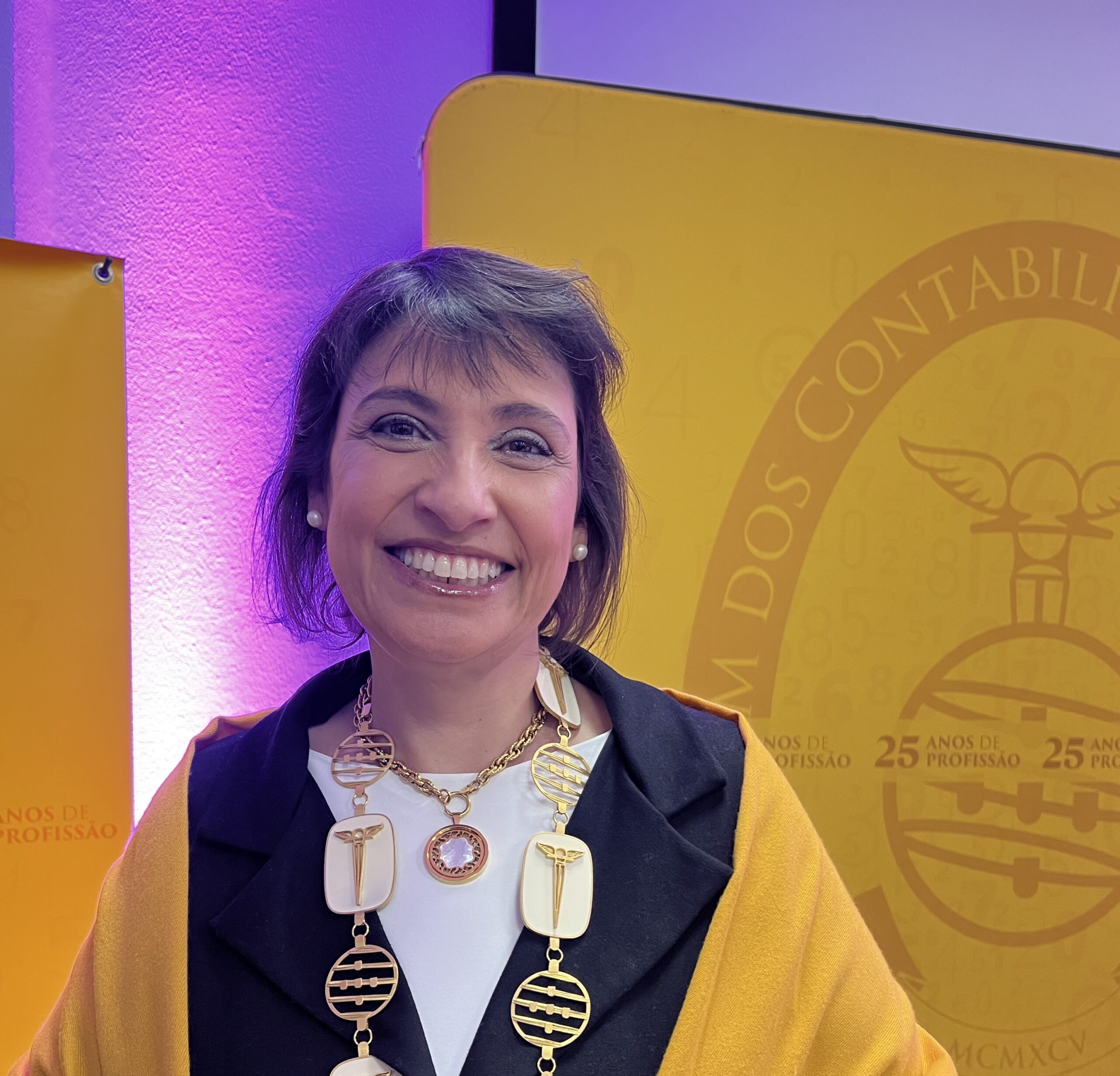 Bastonária da Ordem dos Contabilistas Certificados diz que há falta de profissionais na região