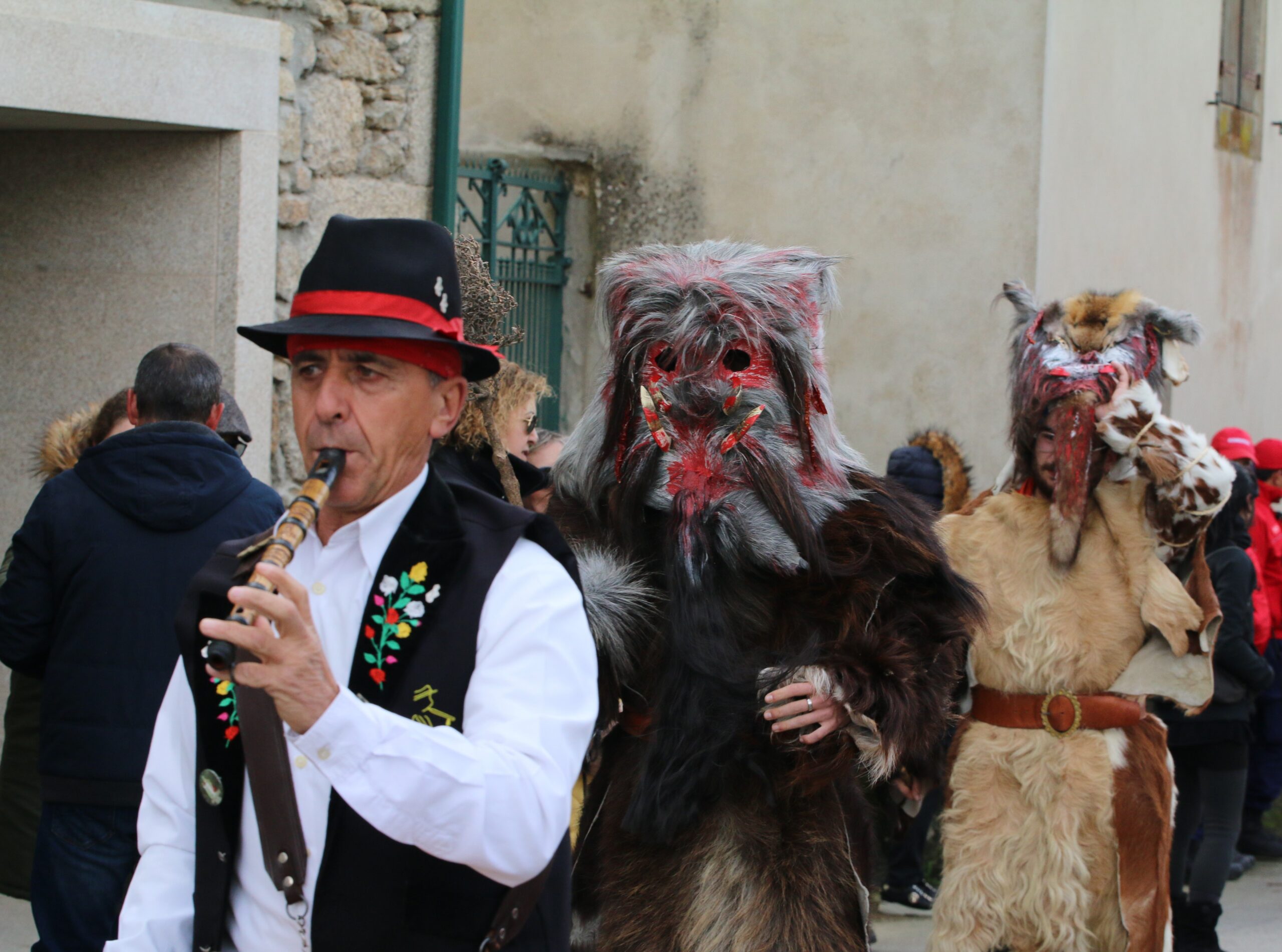 Encontro Internacional de Rituais Ancestrais conta com a participação de 70 grupos nacionais e internacionais de mascarados