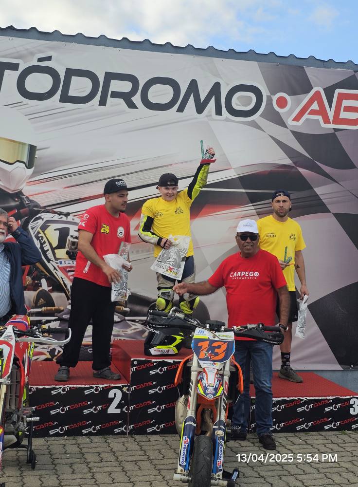 Motociclismo: Jovens pilotos do distrito em destaque no arranque da temporada