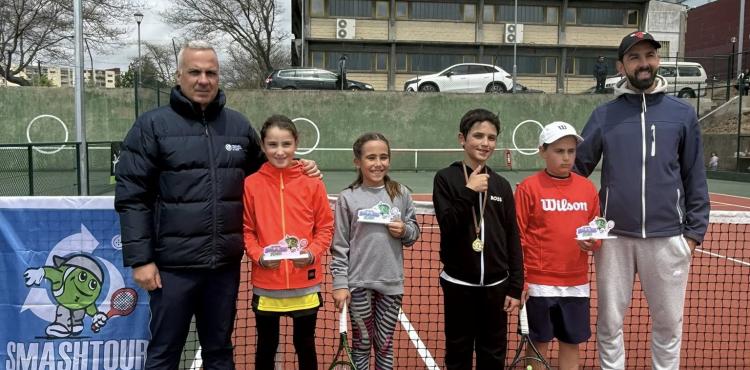 Maria Jorge Vaz vence em casa no SmashTour do Clube Académico de Bragança