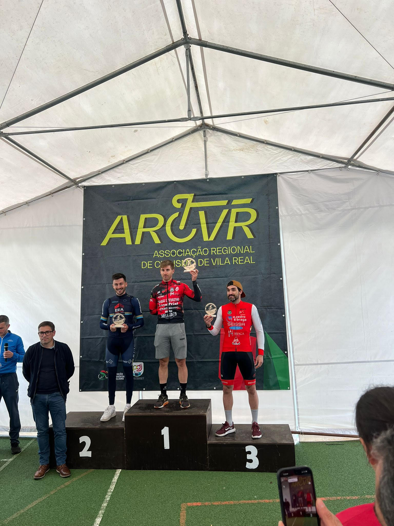 BTT: Flávio Cipriano fica com a prata em Master 30 na vila de Ribeira de Pena