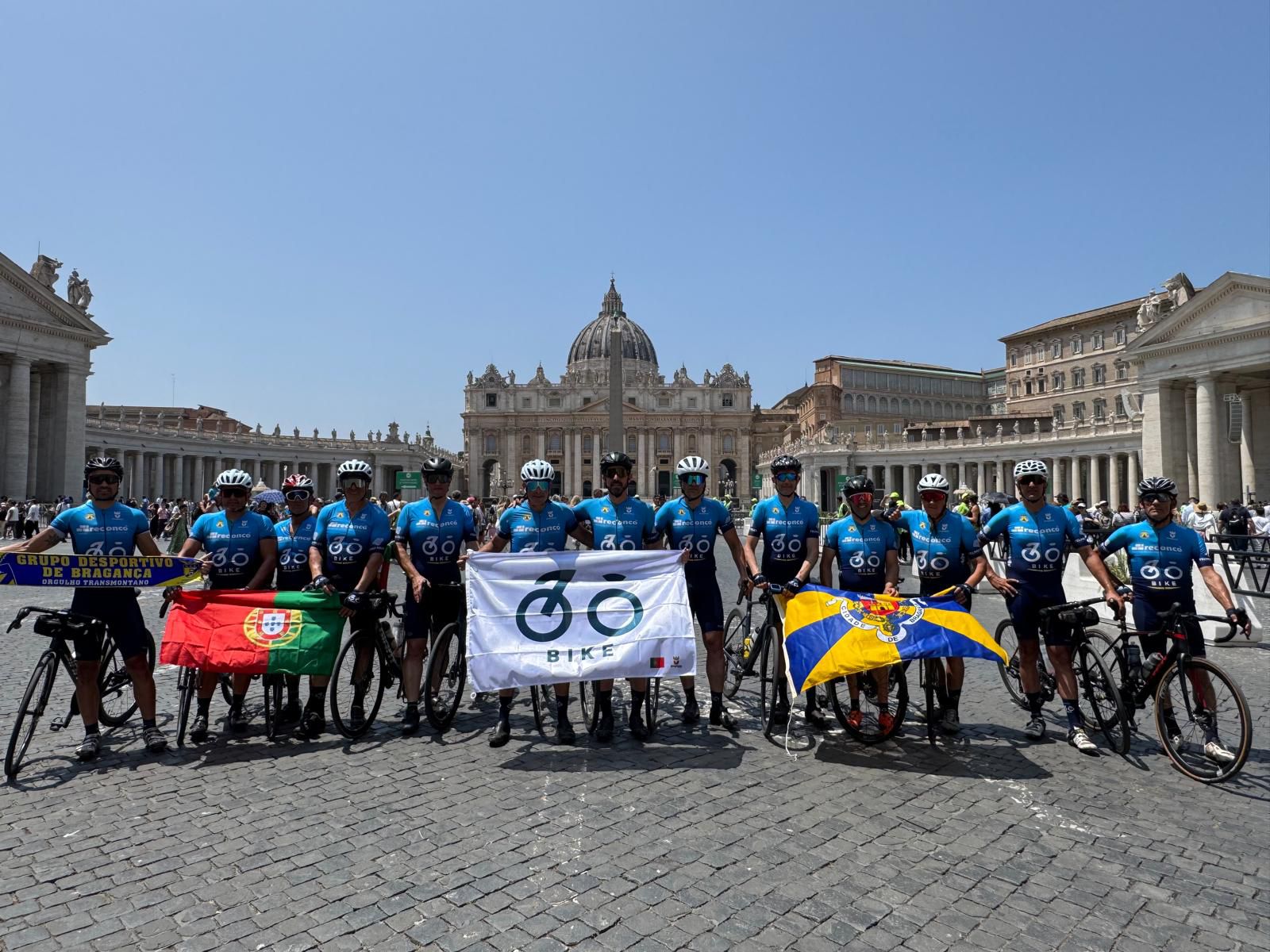 13 ciclistas da Associação Team Bô Bike foram de Bragança até ao Vaticano no âmbito do Jubileu 2025