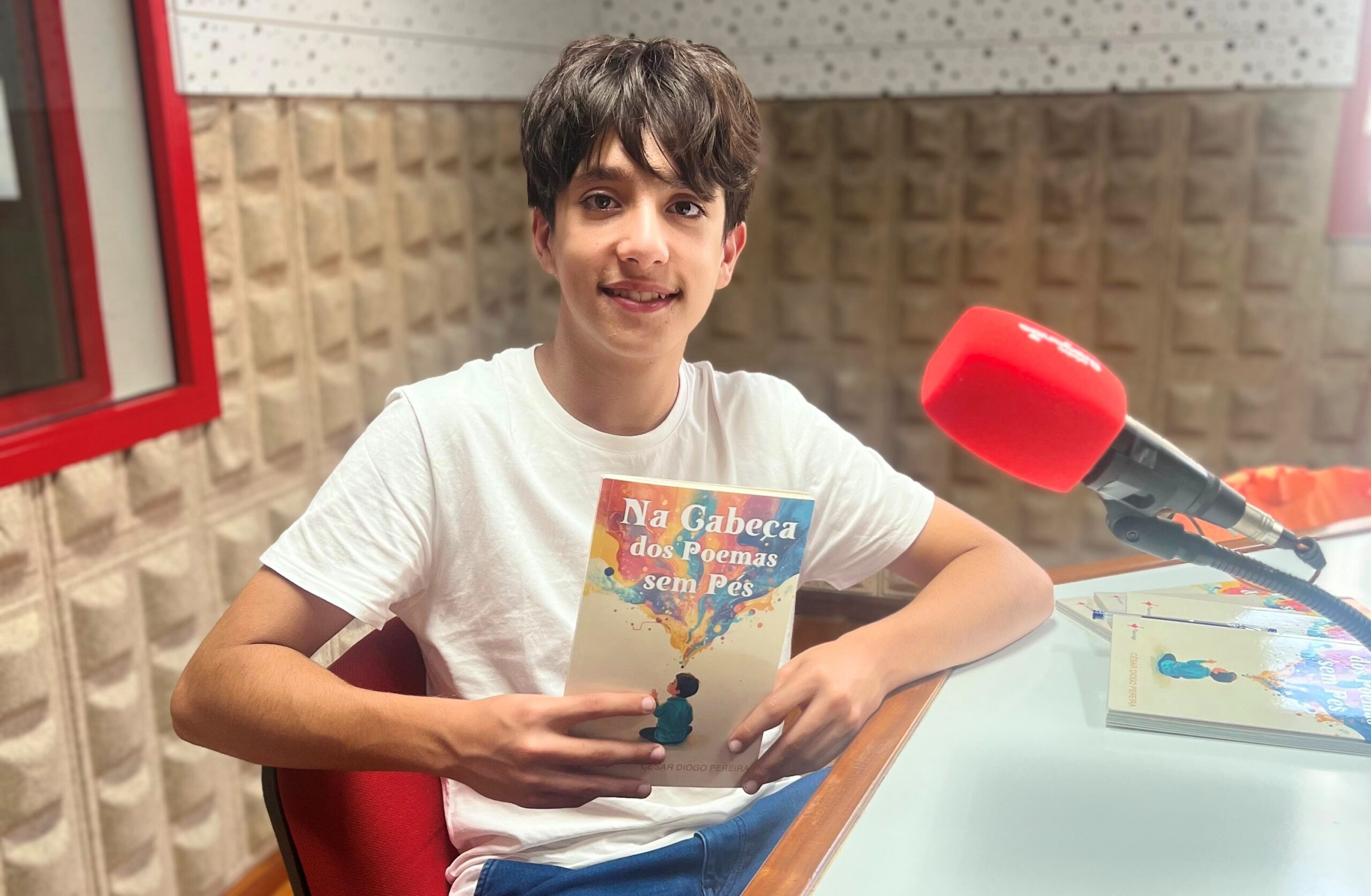 “Na cabeça dos poemas sem pés”: a homenagem de um jovem portuense à região em versos