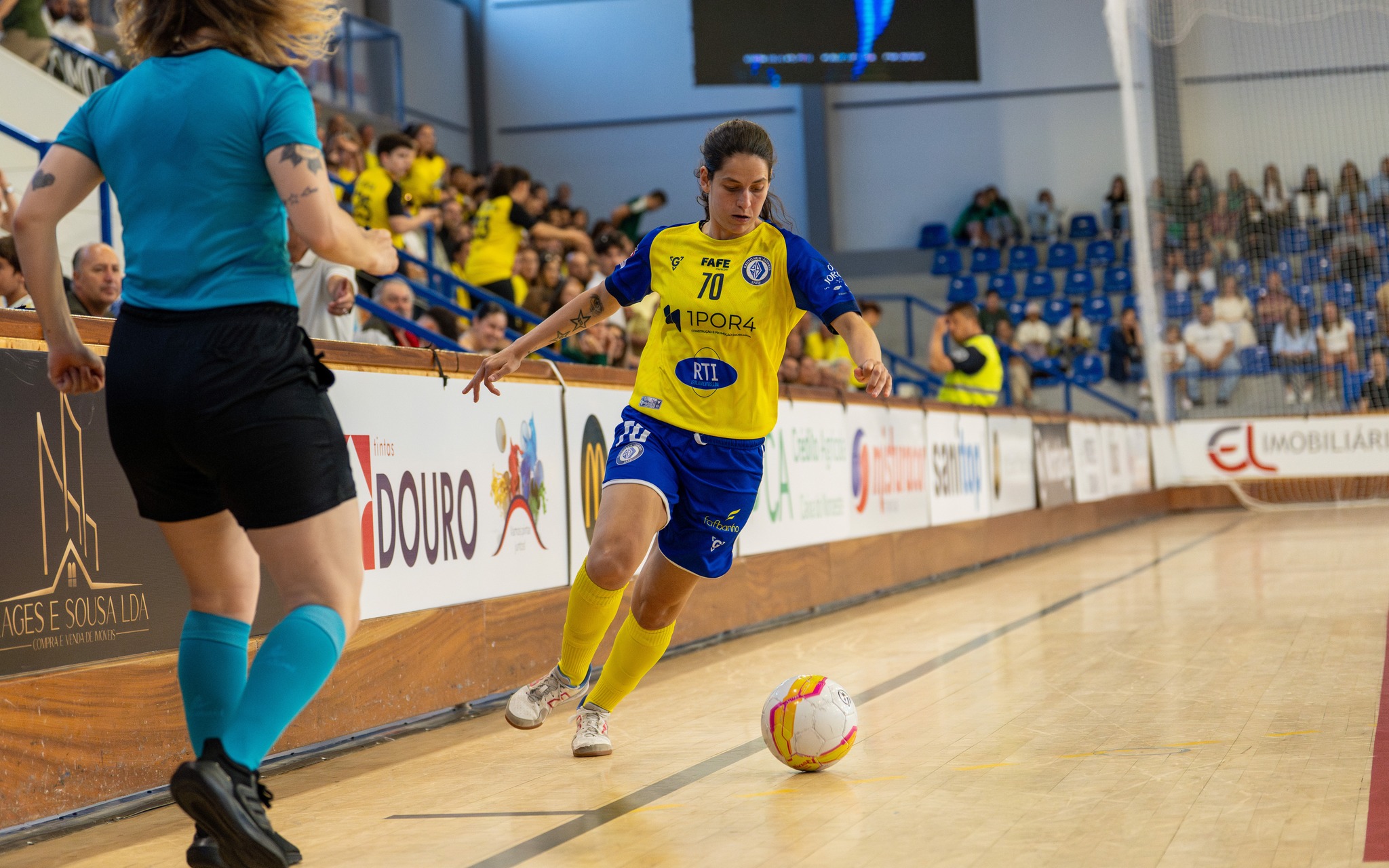 Mirandelense Kaká é campeã nacional de futsal feminino pelo Nun’Álvares
