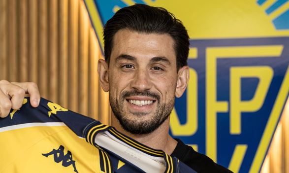 Futebol: Pizzi regressa a Portugal para reforçar o Estoril Praia