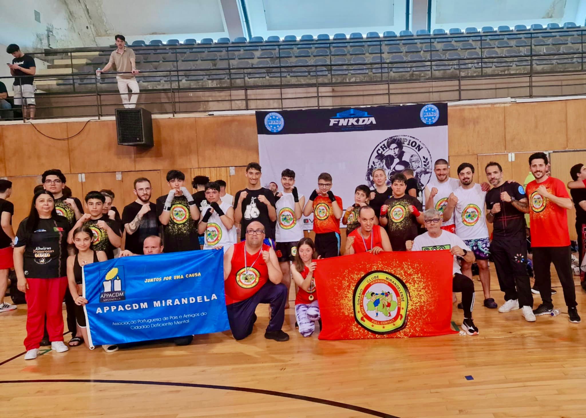 Kickboxing: Ginásio Clube Mirandelense conquista 20 medalhas na III Fase da Liga FNKDA e estreia-se no Parakickboxing