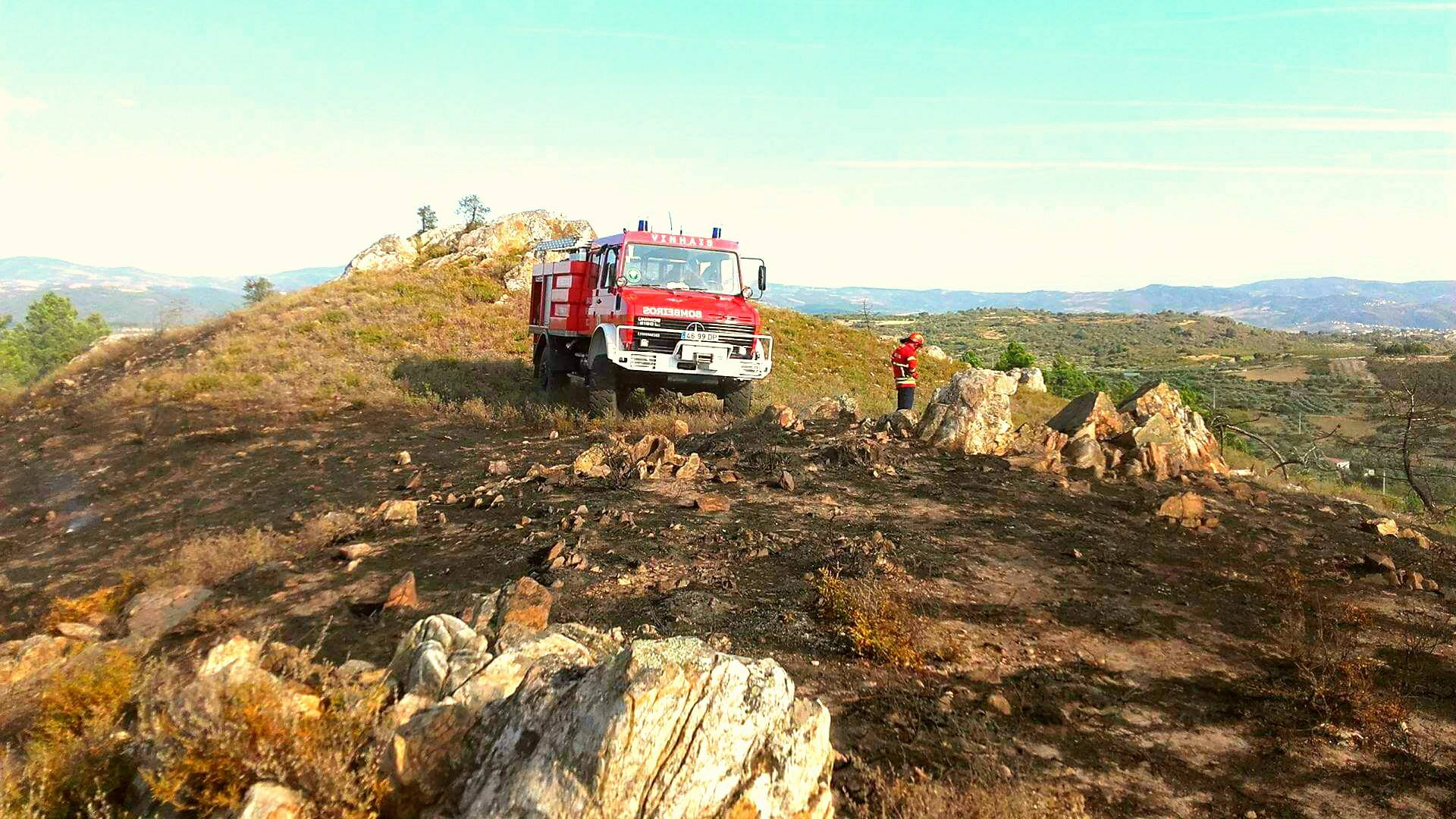 Incêndios cada vez mais rápidos e devastadores e os desafios dos bombeiros perante a nova realidade