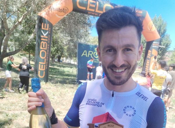 Ciclismo: Flávio Cipriano sagra-se campeão da Taça Regional de BTT XCM de Vila Real em Master 30