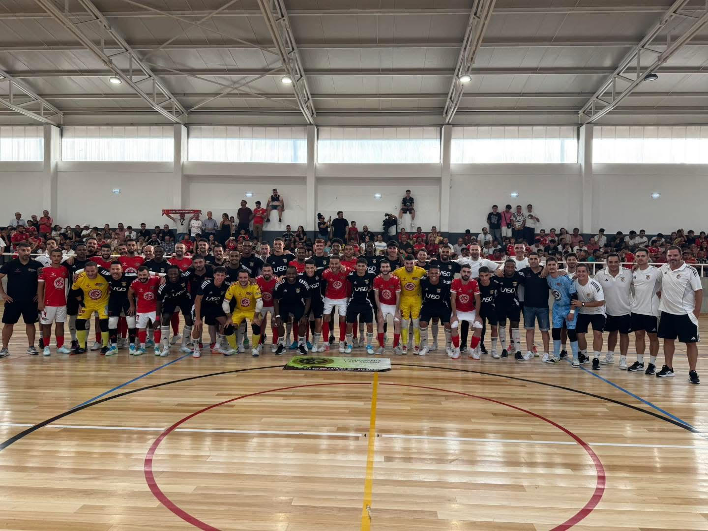 Equipa de futsal do Benfica preparou-se “da melhor maneira” em Alfândega da Fé