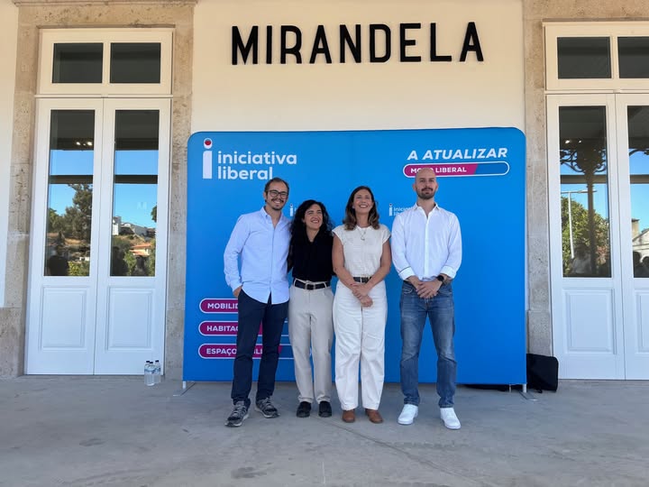 Mariana Leitão desmente que tenha tido qualquer interferência na saída da IL da coligação com PSD e CDS