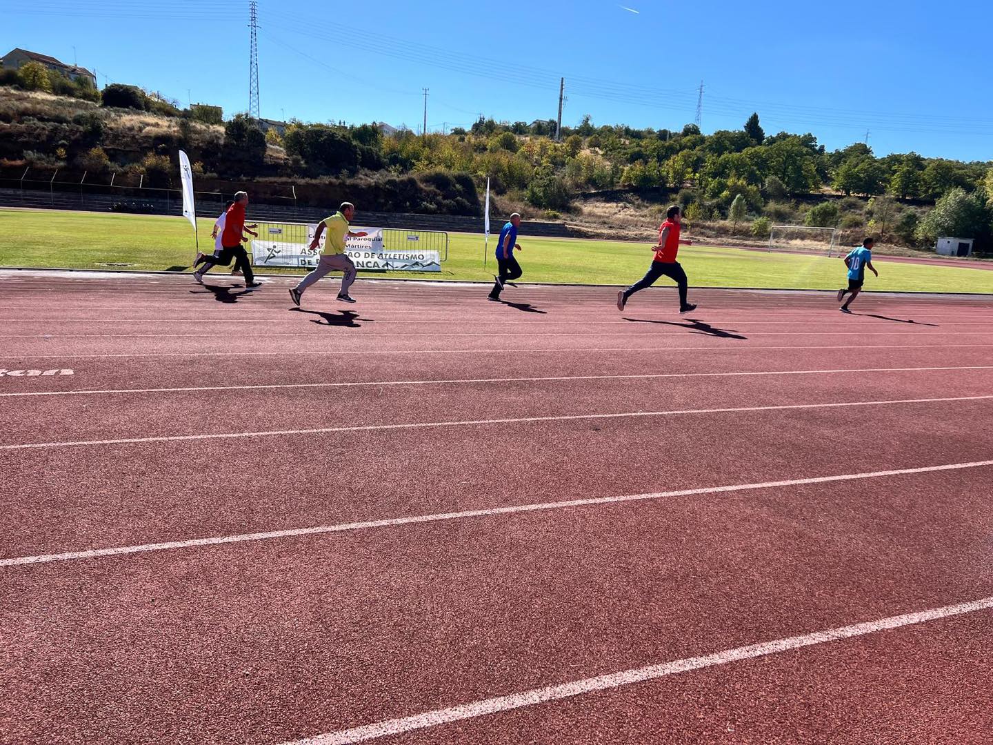 Encontro de Atletismo junta cerca de 90 atletas de 10 IPSS do distrito e Vila Real em Bragança