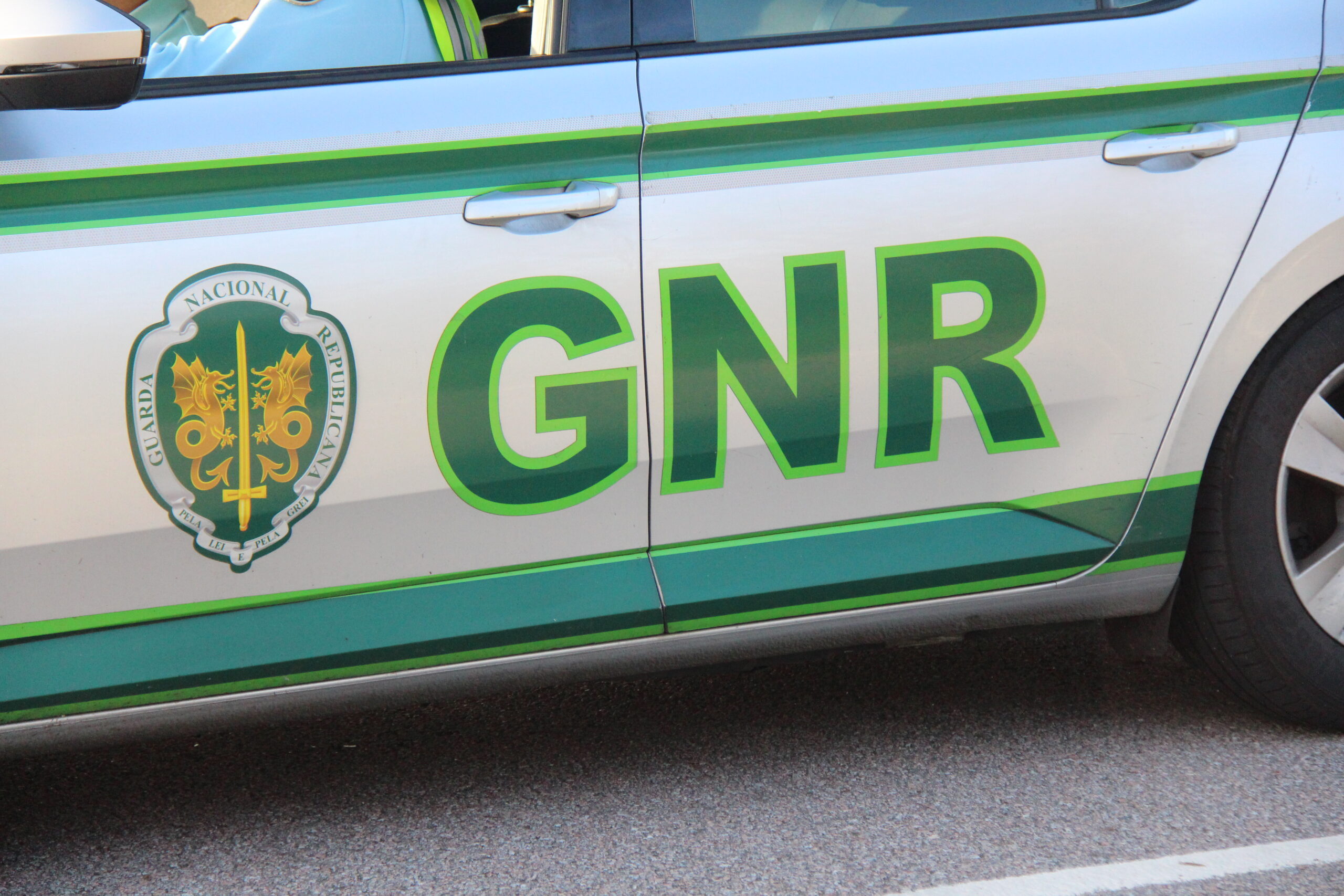 Vários equipamentos de construção civil foram furtados em Podence