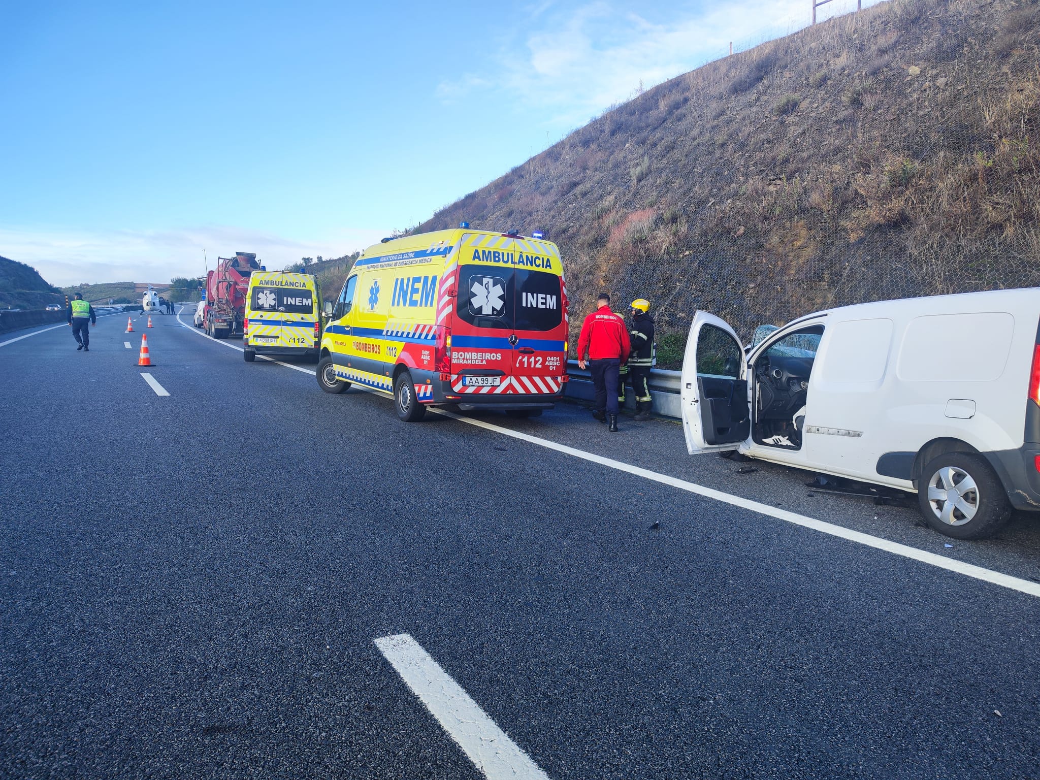 Homem gravemente ferido em acidente na A4 em Mirandela